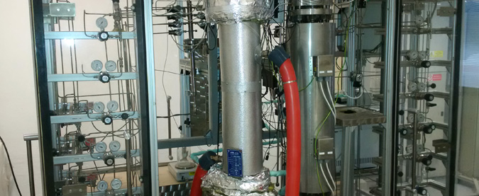 High pressure laboratory unit HPU for acetic acid production